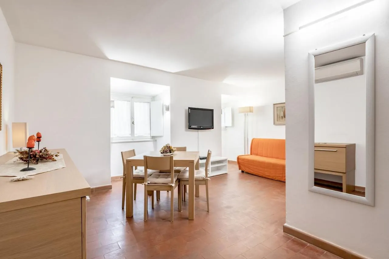 Torre Dei Giudi Apartments Florence