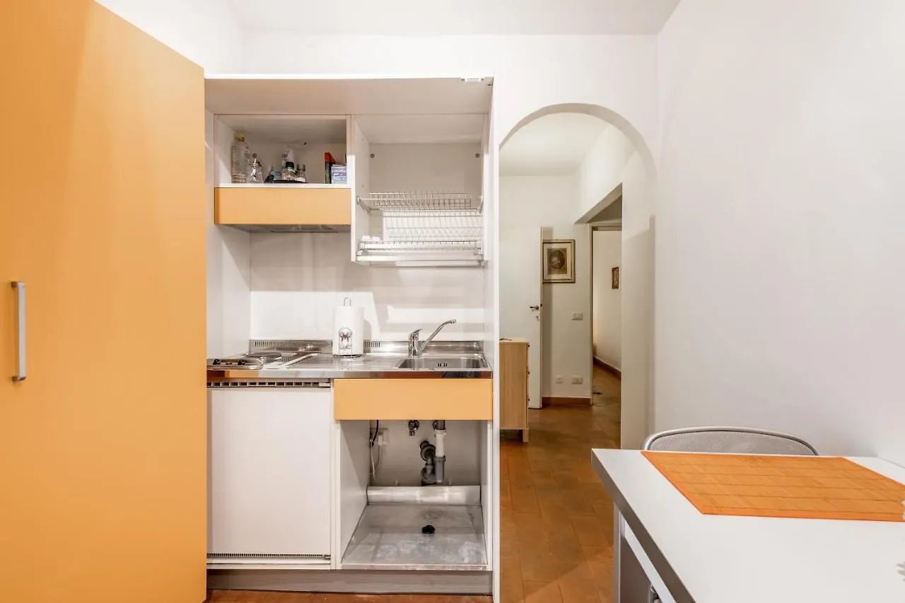 Torre Dei Giudi Apartments Florence