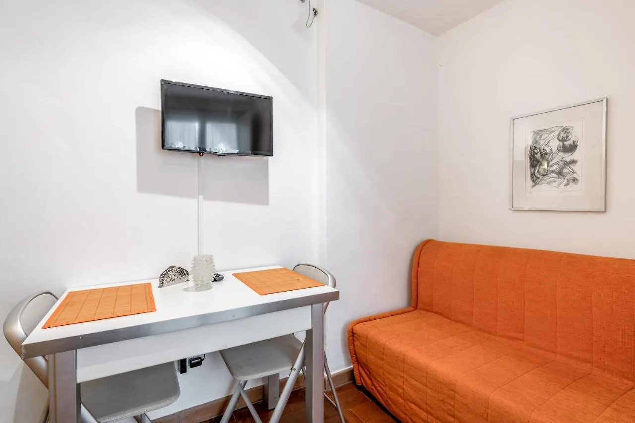 Torre Dei Giudi Apartments Florence 0*,  Italy